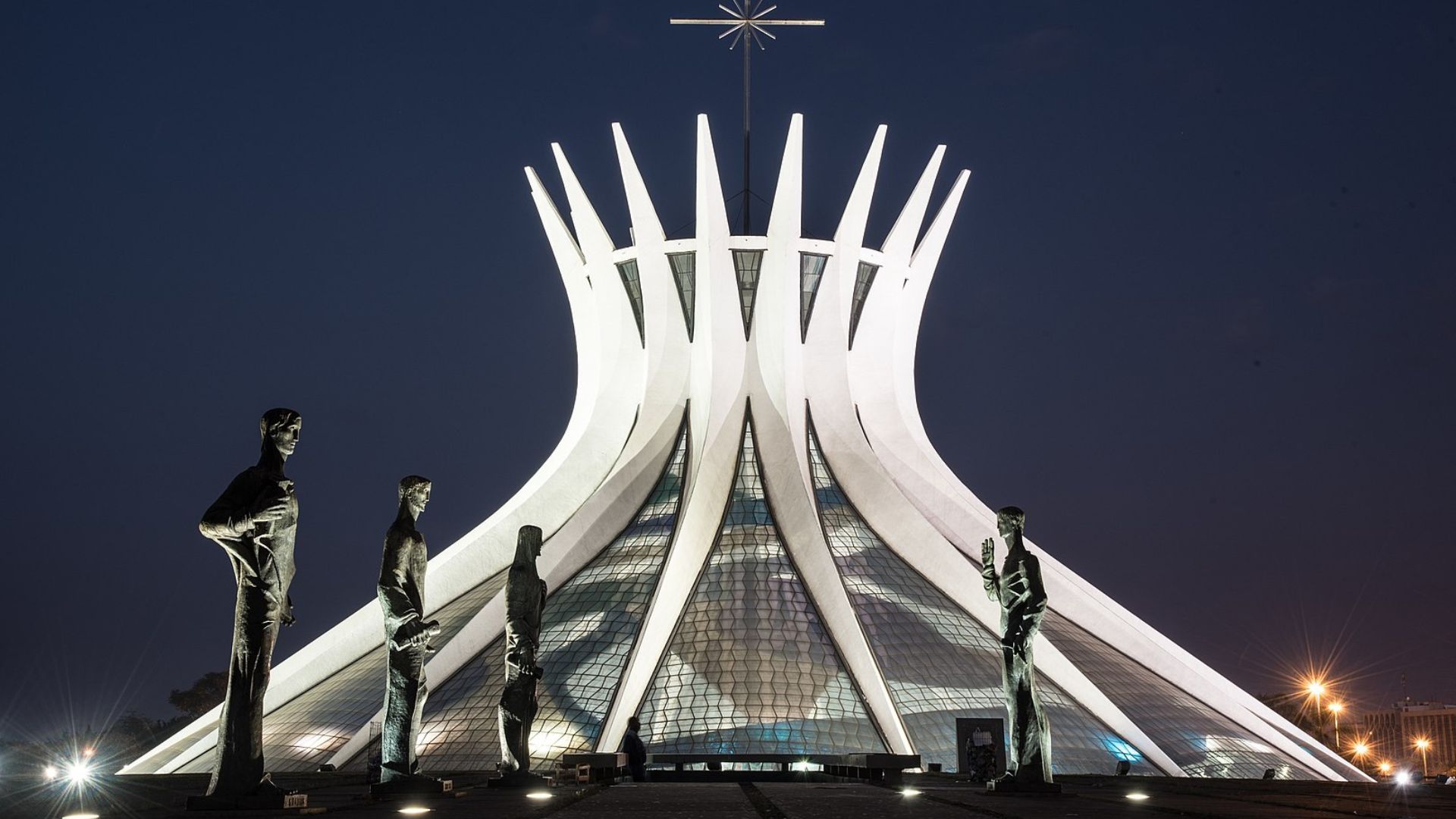 Catedral de Brasília - Viaje Costa Turismo.